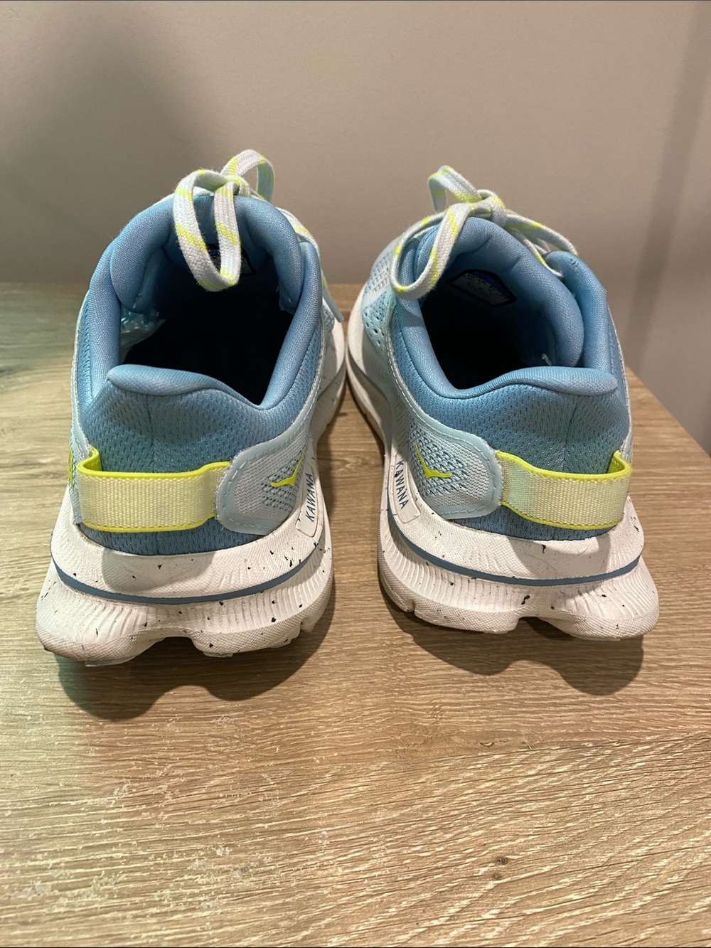 HOKA - Picture 3 of 9